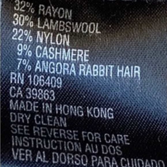 Tahari Beige Sleeveless mock neck cashmere Sweater - Picture 2 of 4